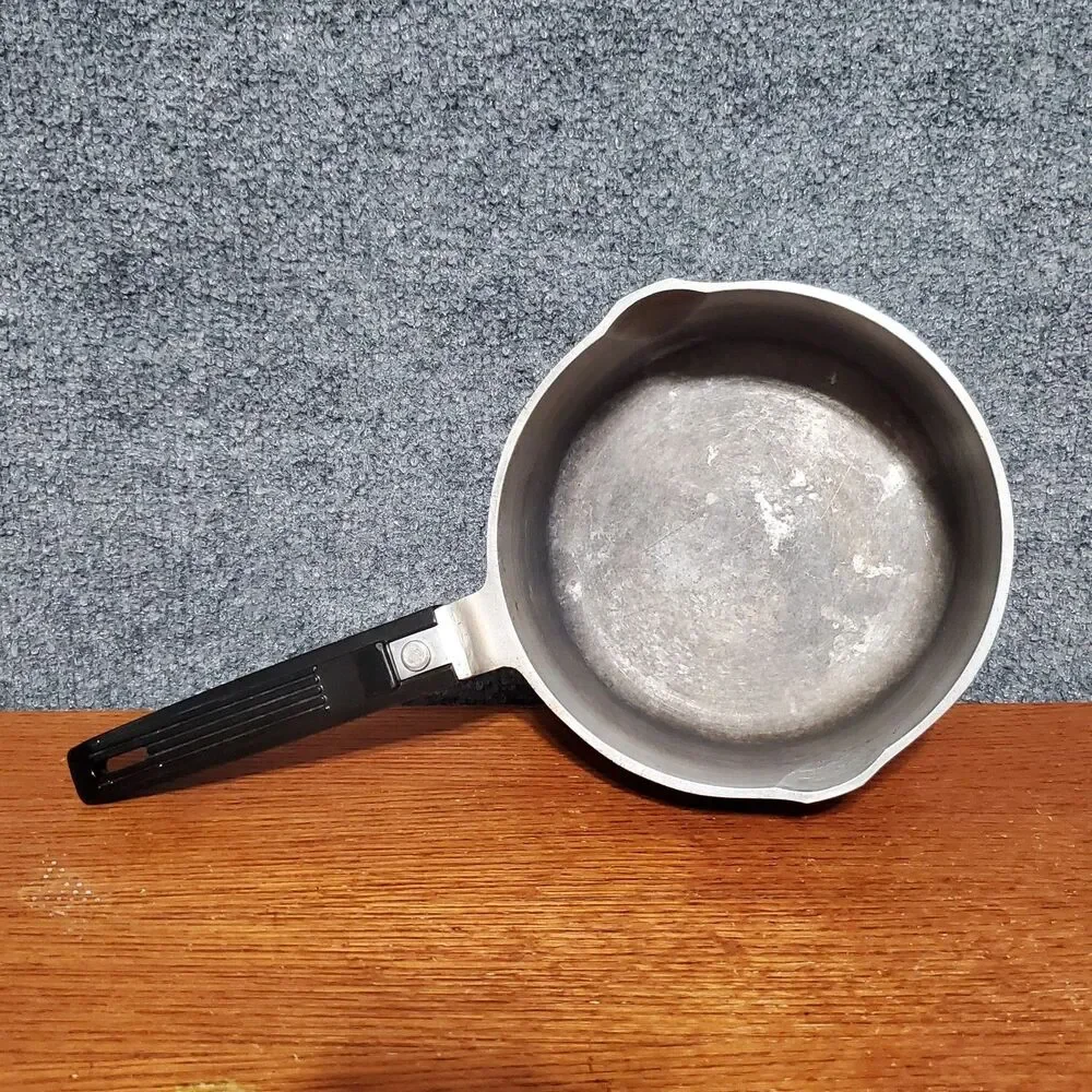 Magnalite Classic 2 Quart Saucepan 4682 Cast Aluminum Pot USA Made No Lid